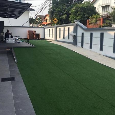 ジョホールバル 22Pax :Taman Pelangi Party House Nearby Midvellyヴィラ エクステリア 写真